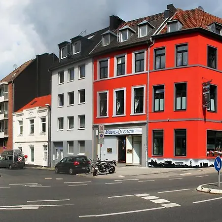 Klenkes Am Bahnhof