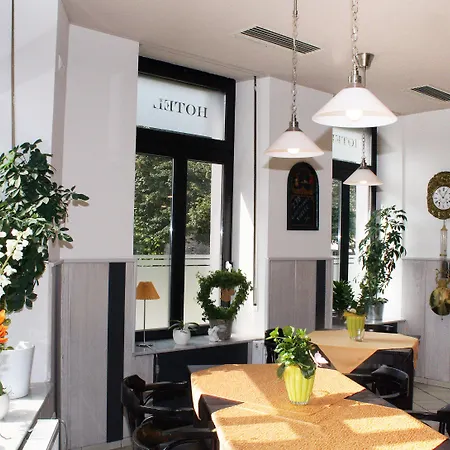 Klenkes Am Bahnhof 3*