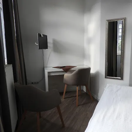 Hotel Klenkes Am Bahnhof Aquisgrà