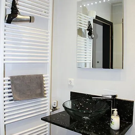 Hotel Klenkes Am Bahnhof 3*