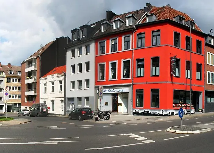 Klenkes Am Bahnhof
