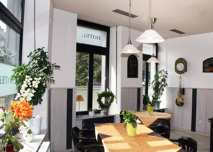 Klenkes Am Bahnhof 3*