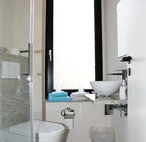 Klenkes Am Bahnhof Hotel 3*