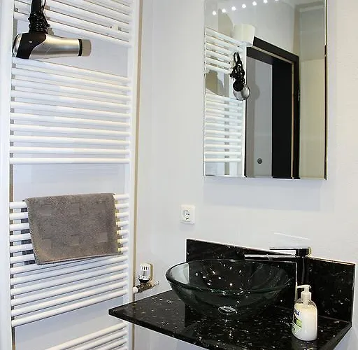 Hotel Klenkes Am Bahnhof 3*